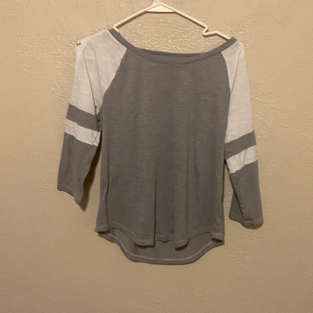 Criss-Cross Gray Long-Sleeve Tee